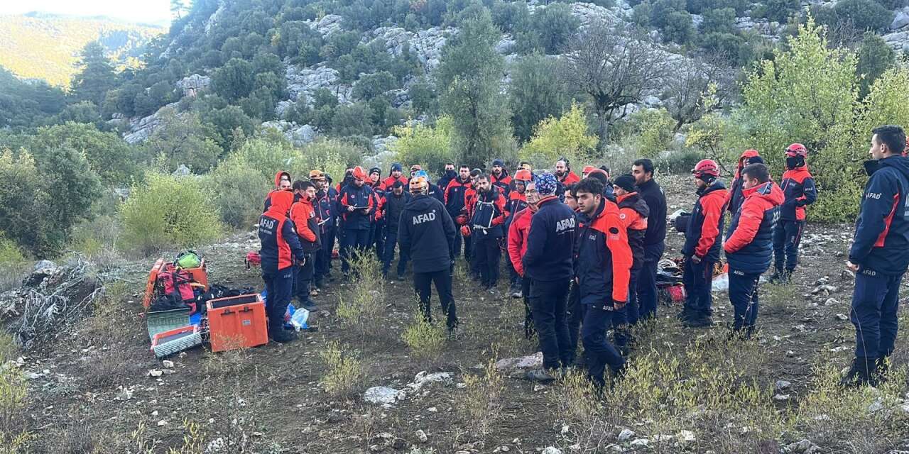 Konya ekipleri seferber oldu! Yazılı Kanyon’da zamana karşı yarış sürüyor