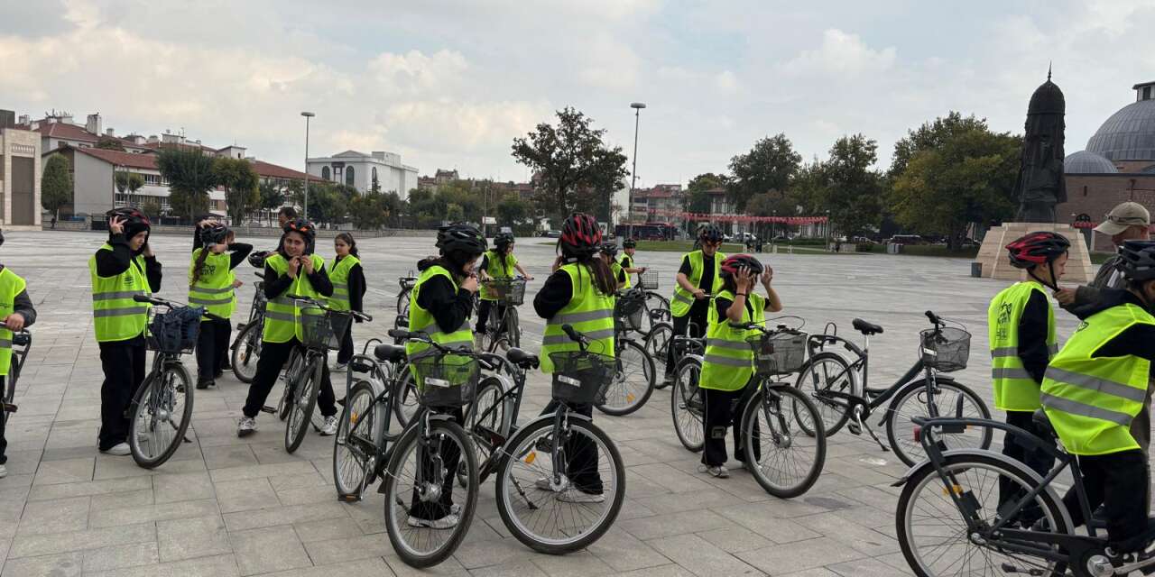 Konya’da trafik eğitimi çocukların pedal keyfine dönüştü