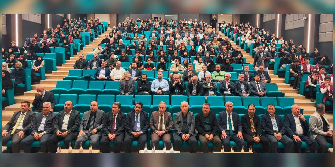 Konya’da imam hatip okullarının 75 yıllık geçmişi ele alındı