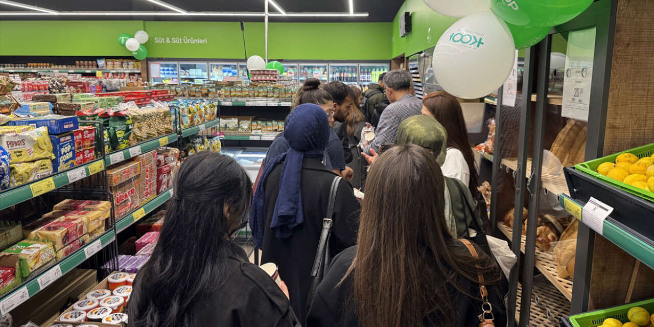 13 yıldır kampüsünde market yoktu! Tarım Kredi öğrenci bütçesine uygun şube açtı
