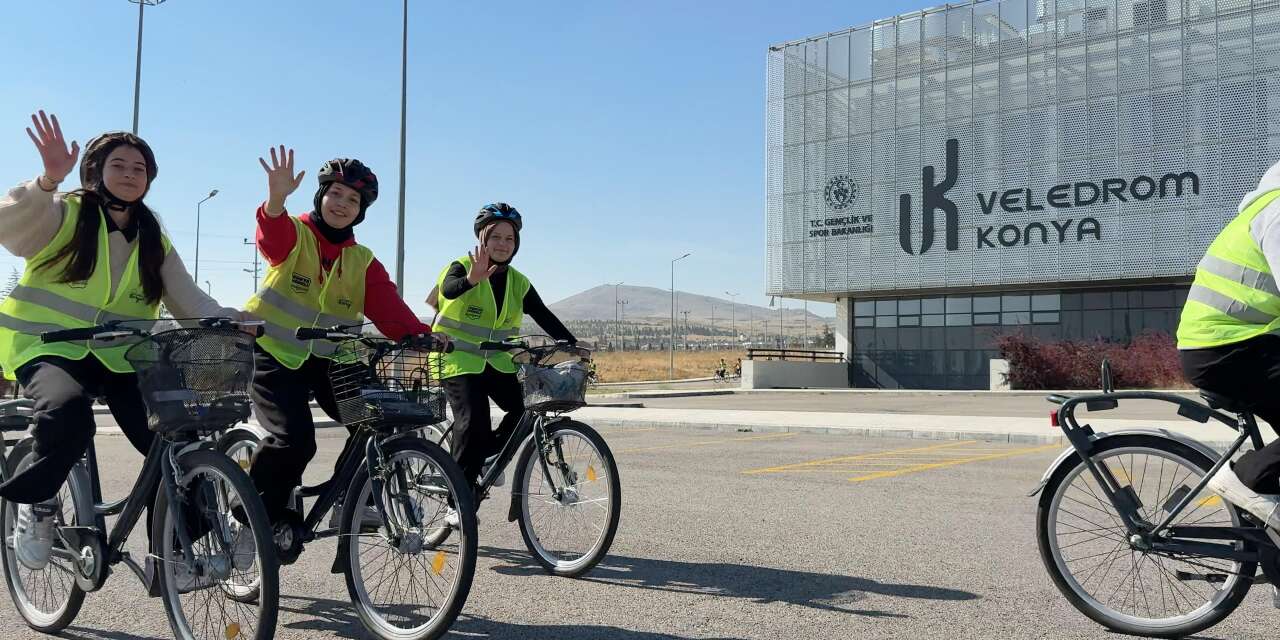 Bisiklet Başkenti Konya’da gençler pedal başında! İki teker üzerinde unutulmaz keşif