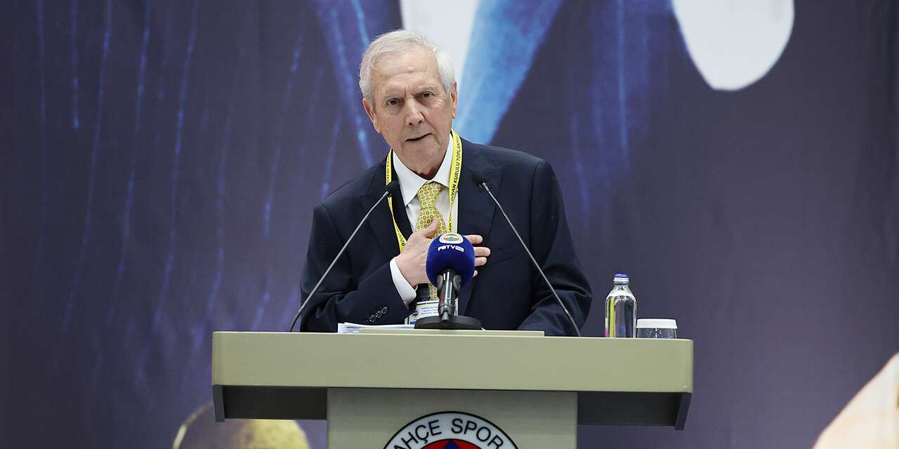 Fenerbahçe Başkanı Aziz Yıldırım’dan ayrılık açıklaması
