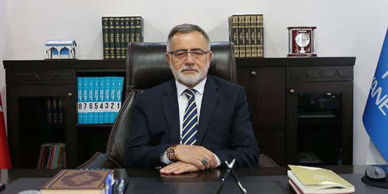 Türkiye Diyanet Vakfı eski Genel Müdürü İzani Turan sessizliğini bozdu! Fon iddialarına sert yanıt