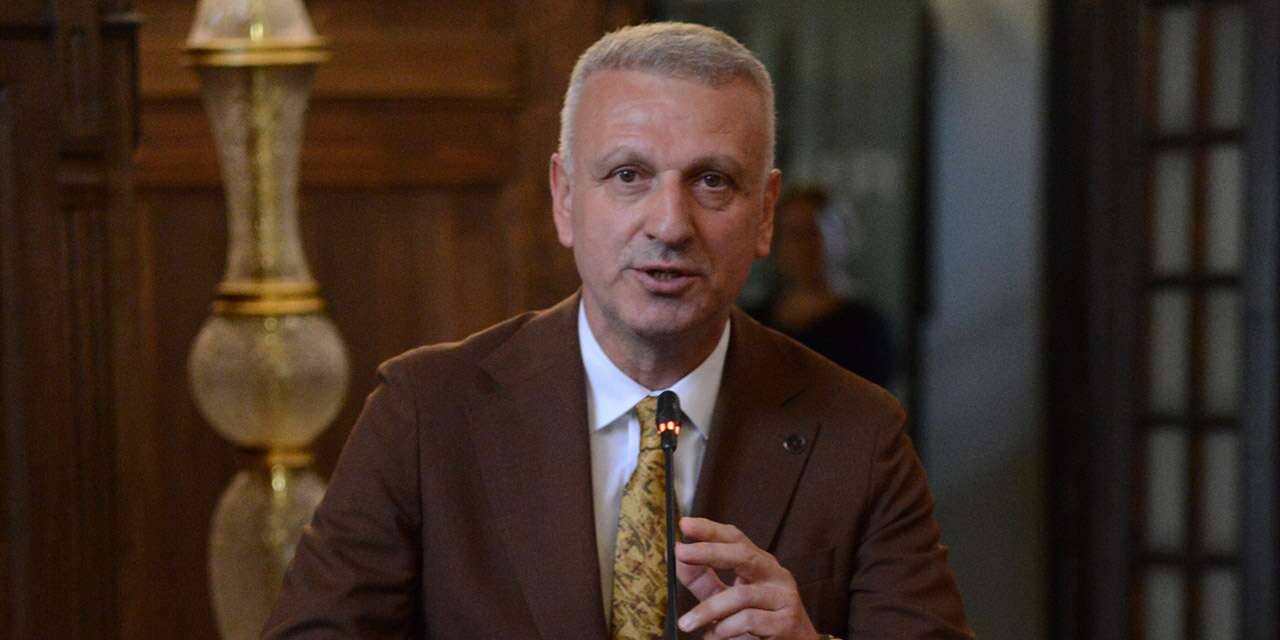 Oktay Saral, Cumhurbaşkanı Başdanışmanlığı görevinden istifa etti