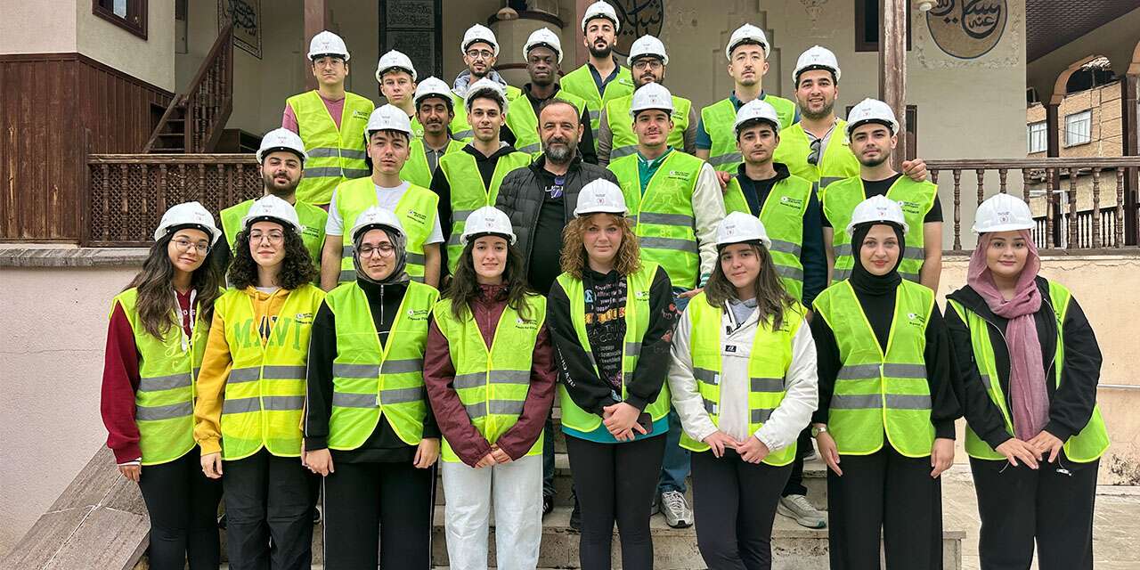 Konya’da öğrenciler 600 kilometre uzaktaki mirasın peşine düştüler