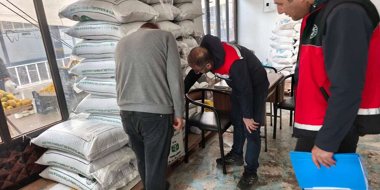 Konya’da gübre bayilerine denetim! Etiket ve barkodlar incelendi