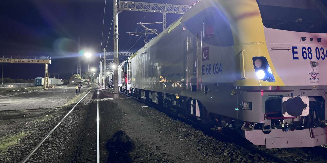 Garda kimyasal alarm! Tren vagonu karantinaya alındı