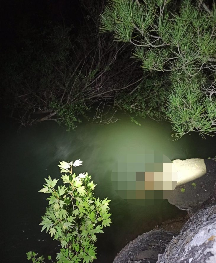 Balık avlarken gölete düştü, kurtarılamadı