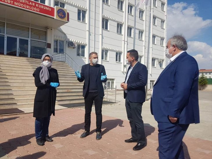 AK Parti Karaman milletvekilleri Şeker ve Eser'den koronavirüs açıklaması