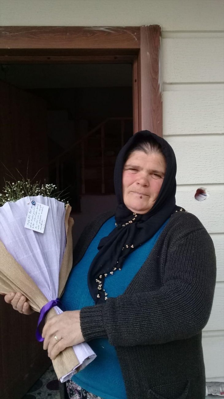 Özel Harekatçılar şehit Eren Bülbül'ün annesine çiçek gönderdi