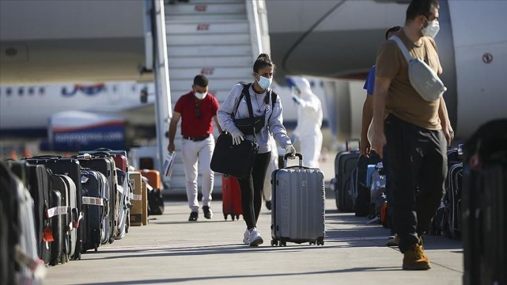 Kuveyt'teki 253 Türk vatandaşı Ankara'ya getirildi