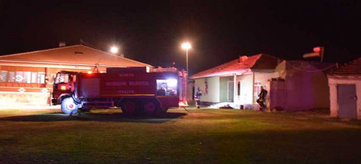 Konya'da ev yangını! 1 kişi yaralı kurtarıldı