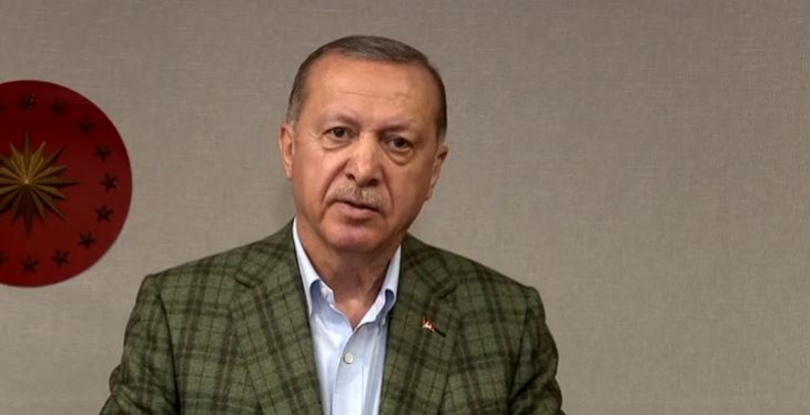 Cumhurbaşkanı Erdoğan 19.19'da İstiklal Marşımızı okudu