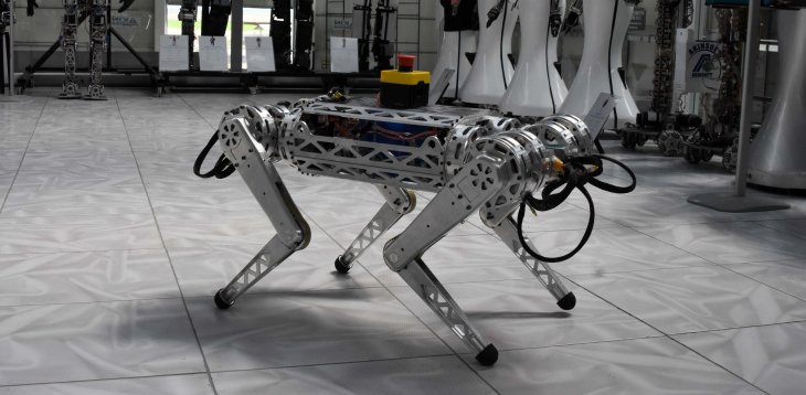 Konya’da geliştirildi! 4 ayaklı robot, insanlar için tehlikeli işlerde kullanılacak