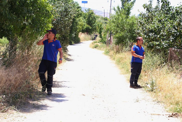 Kaza yaptığı otomobili bırakıp uzaklaşan kişi bakın nerede bulundu