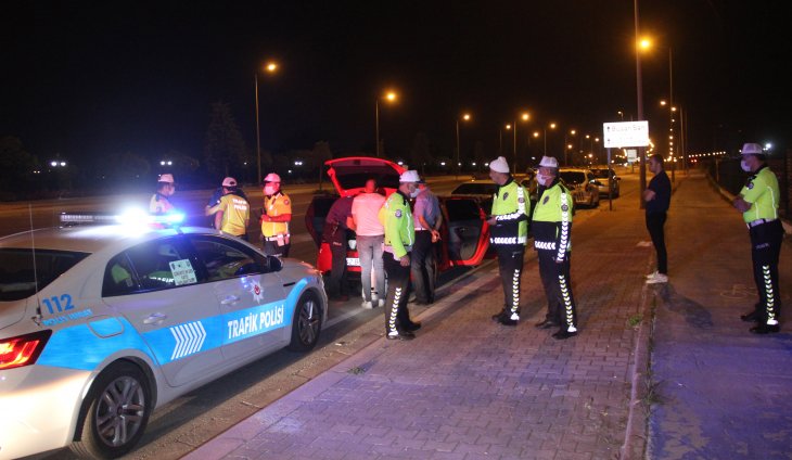Konya’da polis aracına çarpan sürücü, 100 kilometre kovalamaca sonrası yakalandı