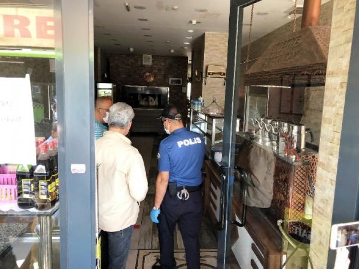 Simitçi, temizlediği silah ateş alınca öldü