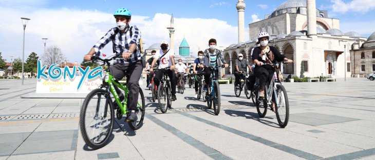 Konya Büyükşehir’den bisikletle şehir turu