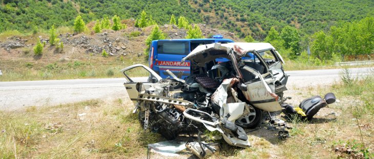 Feci kaza! Aynı aileden 6 kişi hayatını kaybetti