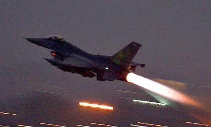 Milli Savunma Bakanlığı son dakika duyurdu: Uçaklarımız teröristlerin inlerini başlarına yıkıyor