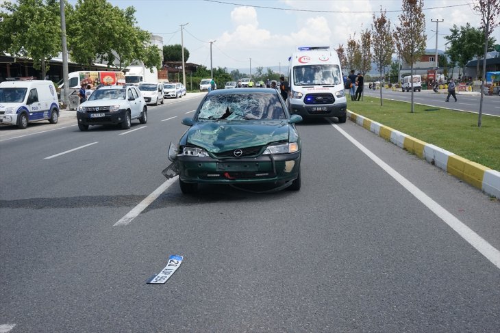 Alışveriş sonrası yolun karşısına geçmeye çalışırken kazada hayatını kaybetti