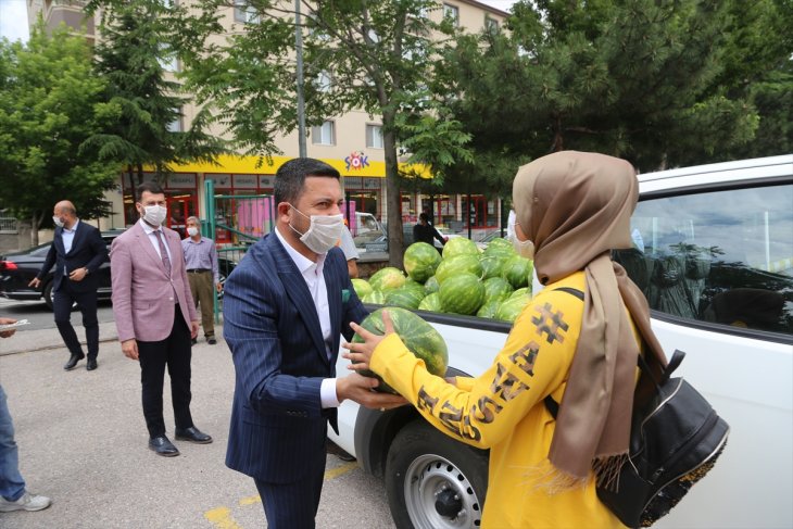 LGS'ye girecek öğrencilere 27 ton karpuz