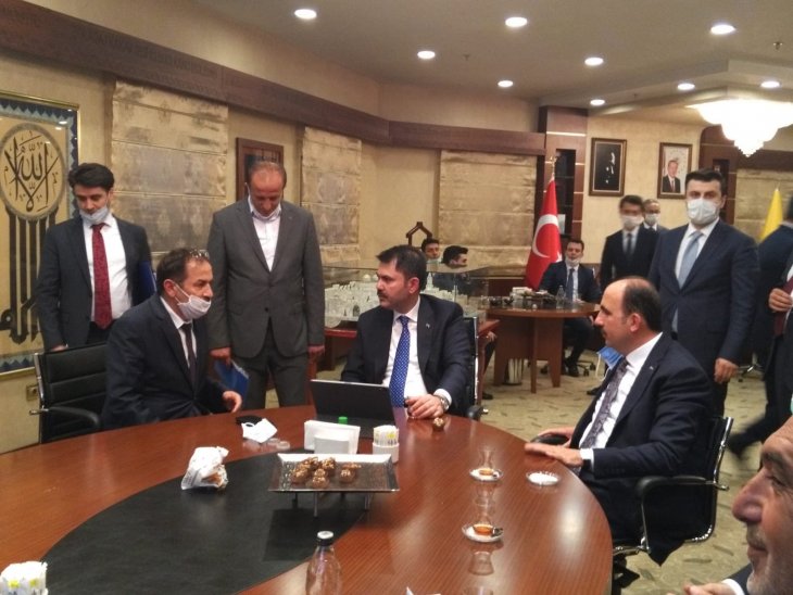 Başkan Hadimioğlu, Bakan Kurum’a ilçenin projelerini anlattı