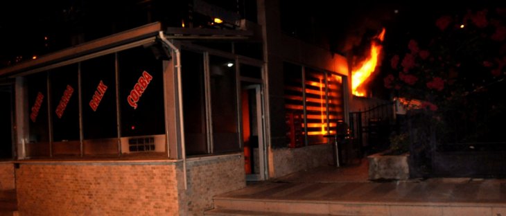 Konya'da bir restoran kundaklandı! 17 yaşındaki şüpheli yakalandı