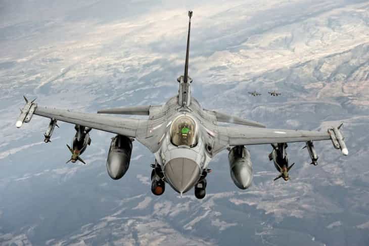 MSB: Fırat'ın doğusunda F-16 uçuşu icra edildi