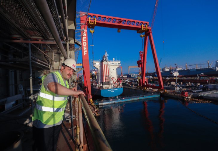 'Yüzen kışla' Anadolu Türkiye'yi denizlerde 'küresel güç' haline getirecek