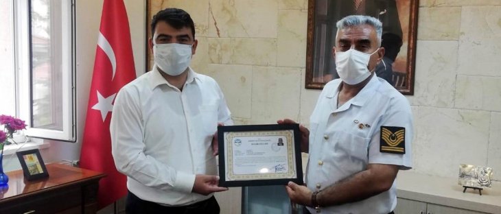 Konya'da koronavirüsün giremediği ilçenin komutanı ödüllendirildi