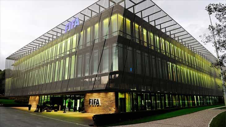 FIFA'dan futbolcu kiralanmasına sınır geliyor