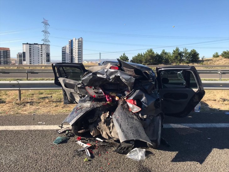 Ankara’da feci kaza: 1 ölü, 5 yaralı