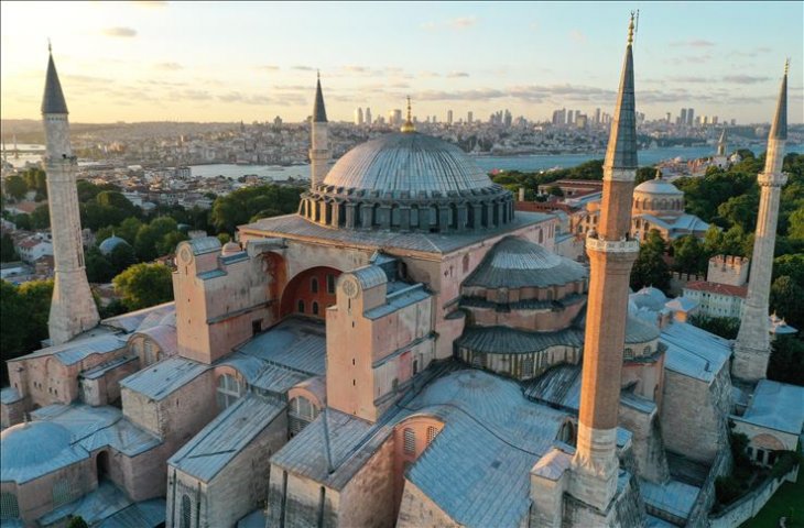 'Hagia Sophia to be open to visitors of all religions'