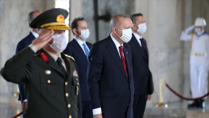 Cumhurbaşkanı Erdoğan: TSK kem gözlere karşı vatanımızın güvenliği ve bekasının teminatı olmayı sürdürüyor