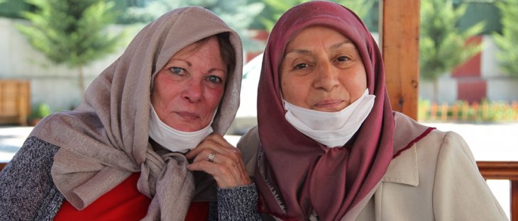 İslamla şereflenen Amerikalı hemşire Konya'yı seçti