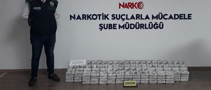 Kamyon kasasına gizlenmiş 195 kilogram eroin ele geçirildi