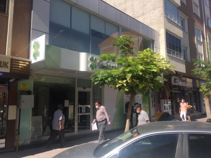Konya’da banka çalışanının testi pozitif çıktı, şube geçici olarak kapatıldı