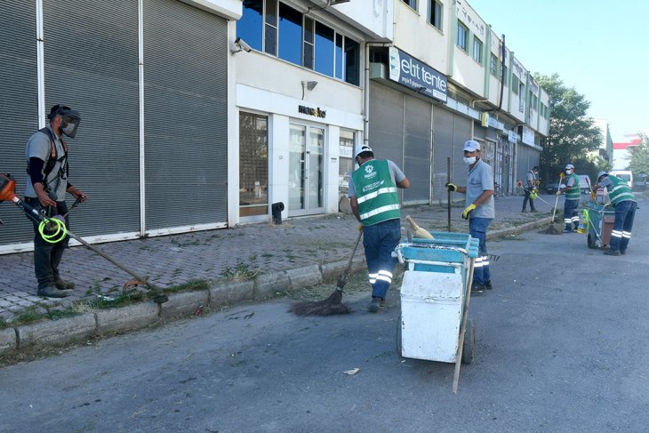 Karatay'daki sanayi sitelerinde kapsamlı temizlik