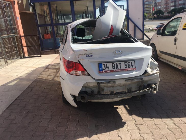 Gurbetçi genç Konya’daki kazada öldü, 4 kişi yaralandı