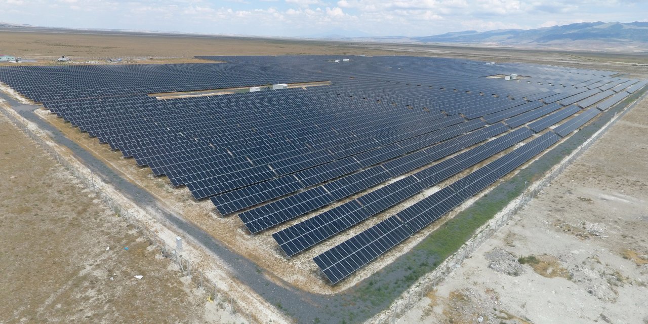 Türkiye'nin güneş enerjisi üretim üssü Konya’da açılıyor