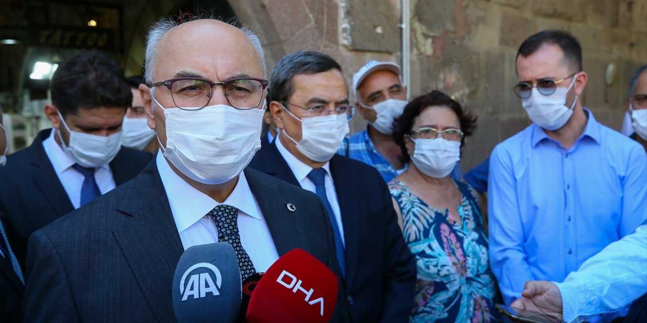 İzmir'in Konyalı Valisi'nden 'Halit Oflaz' açıklaması: ''Yaşı falan yok bu işin''