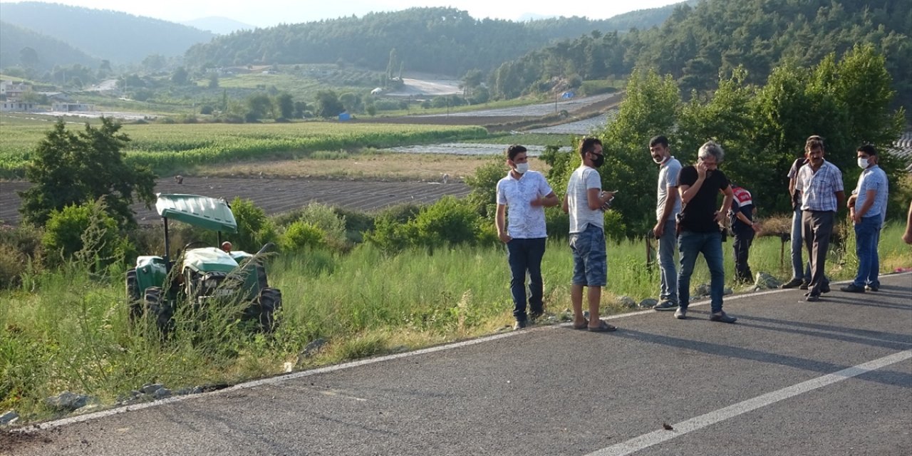Tarım işçilerini taşıyan traktör devrildi: 6 yaralı