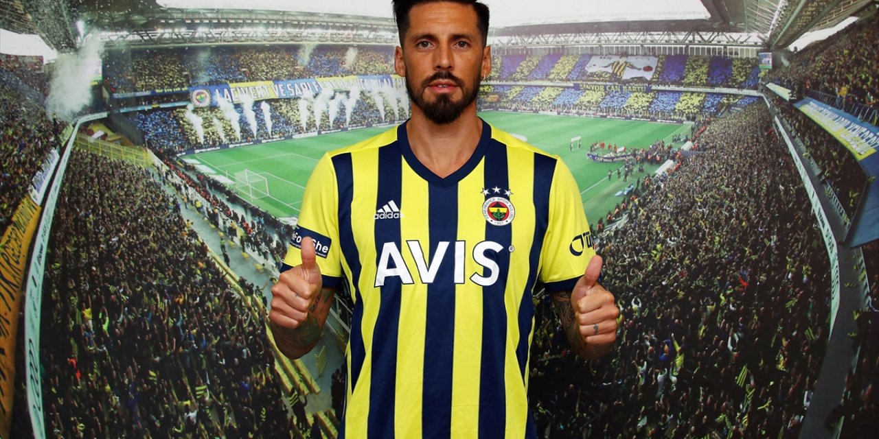 Fenerbahçe, Sosa'yı transfer etti