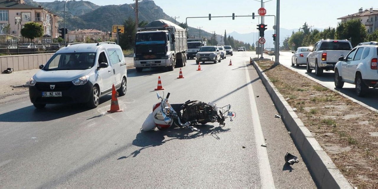 Genç öğretmen motosiklet kazasında hayatını kaybetti