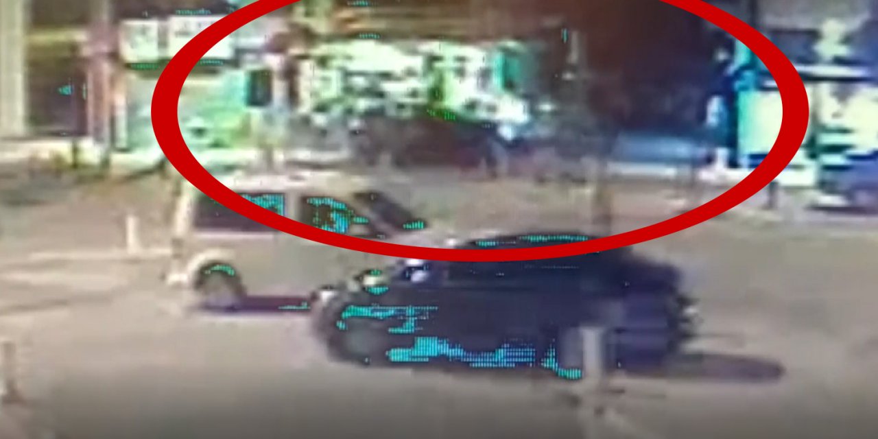Ehliyetsiz ve alkollü sürücünün kullandığı otomobil kafede oturanlara böyle çarptı: 1 ölü, 4 yaralı