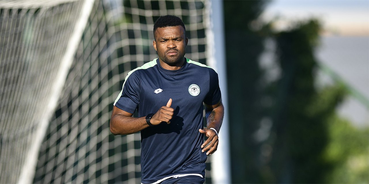 Konyaspor'un yeni transferi Samuel Eduok, ilk antrenmanına çıktı