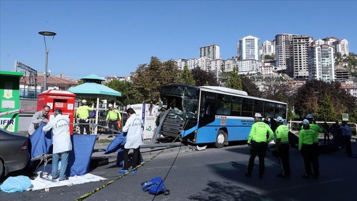 Ankara'da duraktaki yayalara çarpan özel halk otobüsünün şoförü tutuklandı