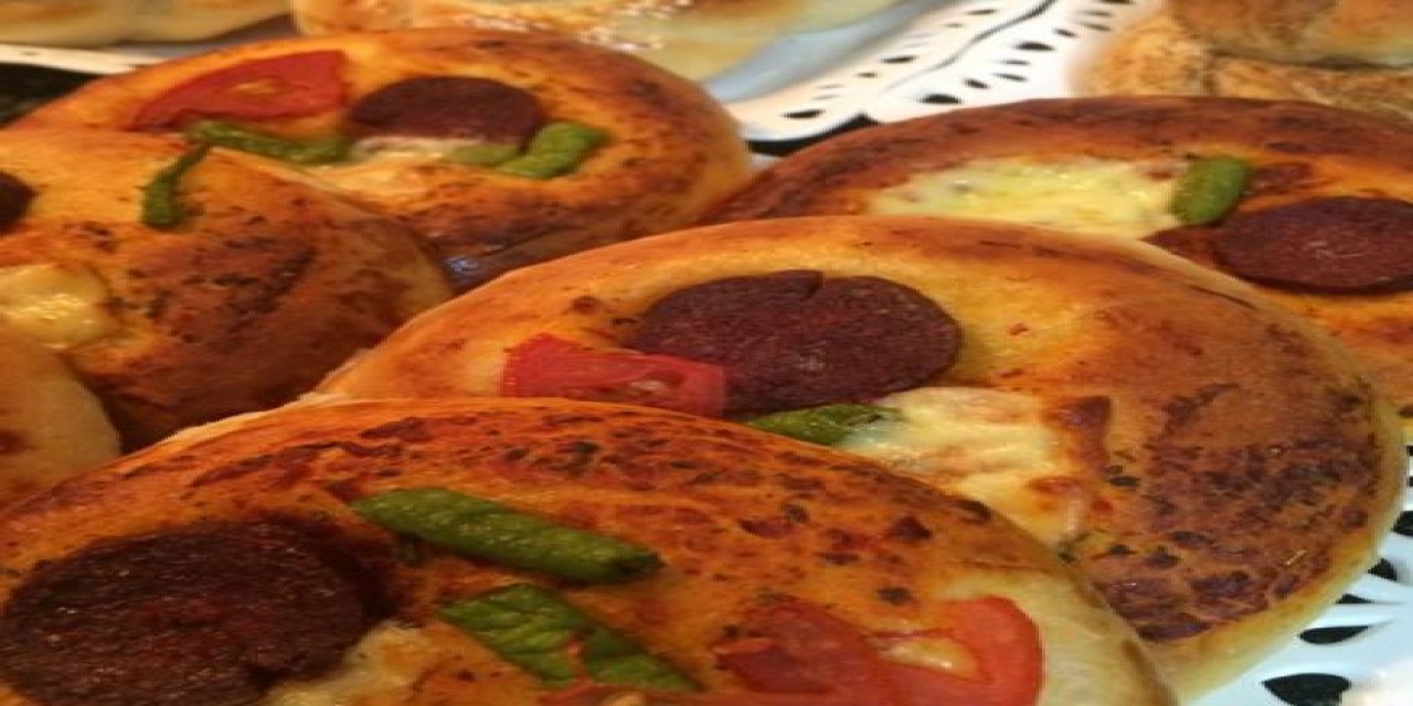 Pizza Poğaça (Tarifi) Nasıl Yapılır?