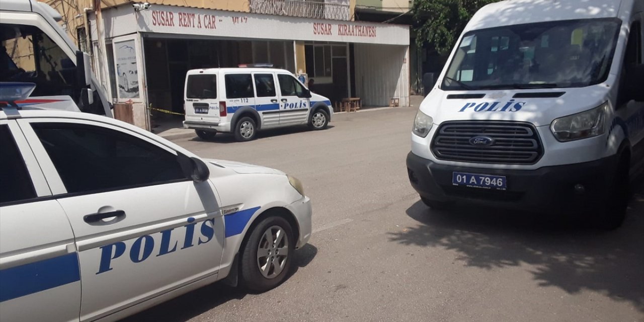 Tabancayla oyun kanlı bitti! Başından vurulan çocuk öldü